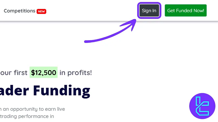 Clicking on "Sign In" on the homepage to proceed with the Elite Trader Funding sign-up