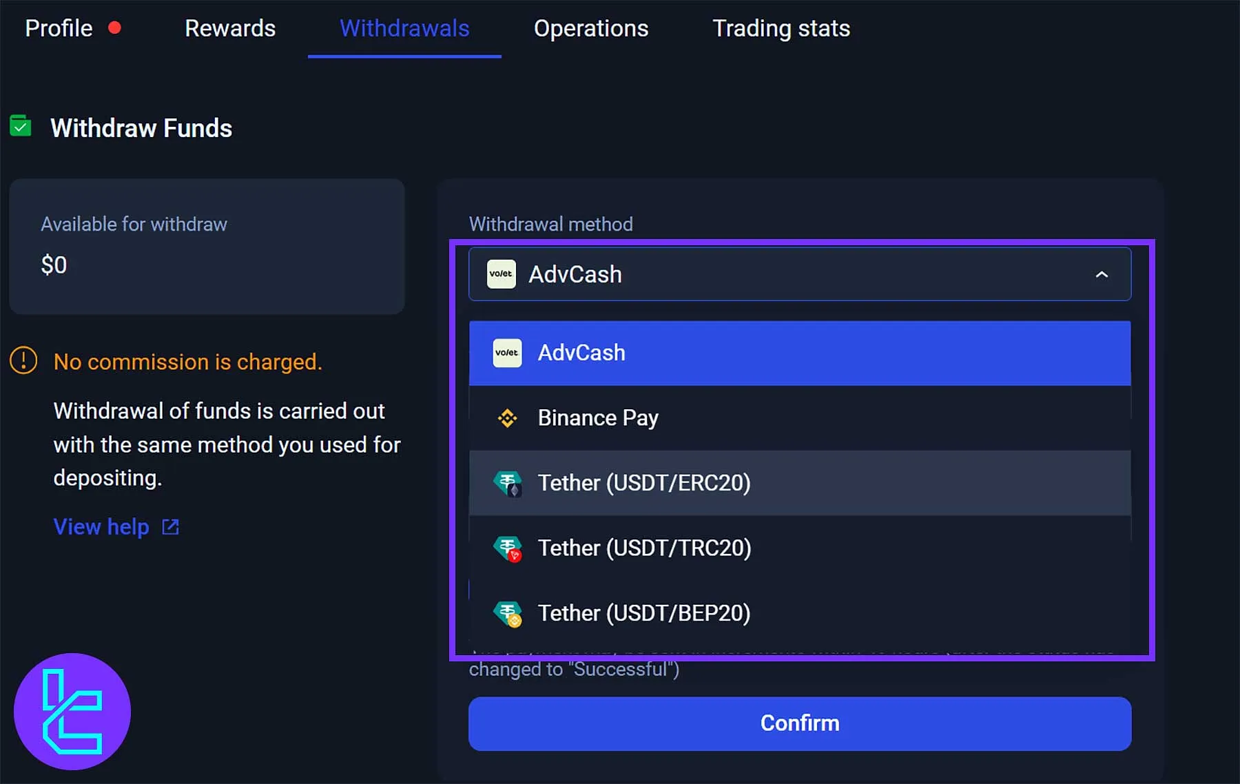 Binolla withdrawal interface showing AdvCash and USDT options